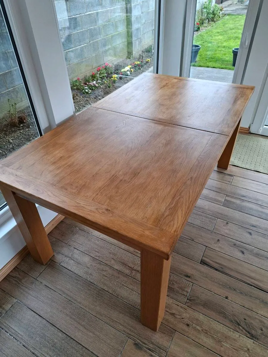 Oak Exstending Dining Table - Image 3