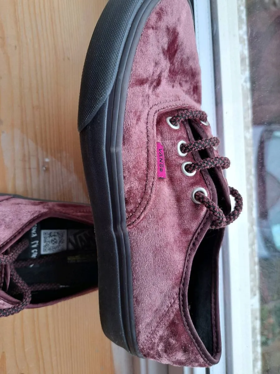 Vans crushed velvet shoes - Image 3