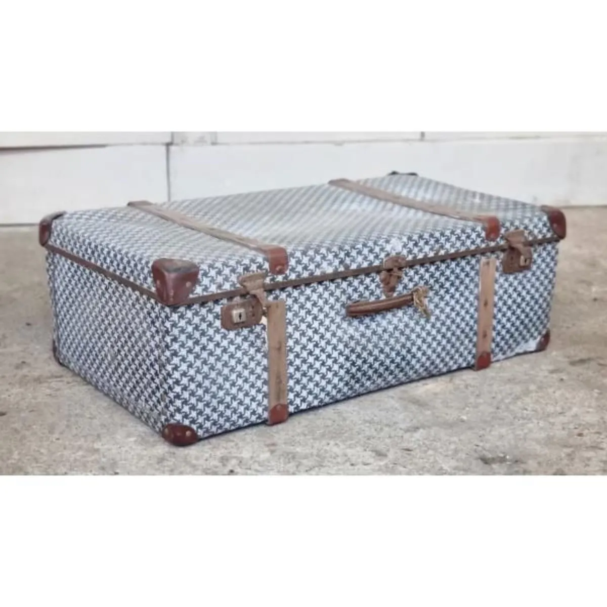 Travel Trunk KAS1225 - Image 1