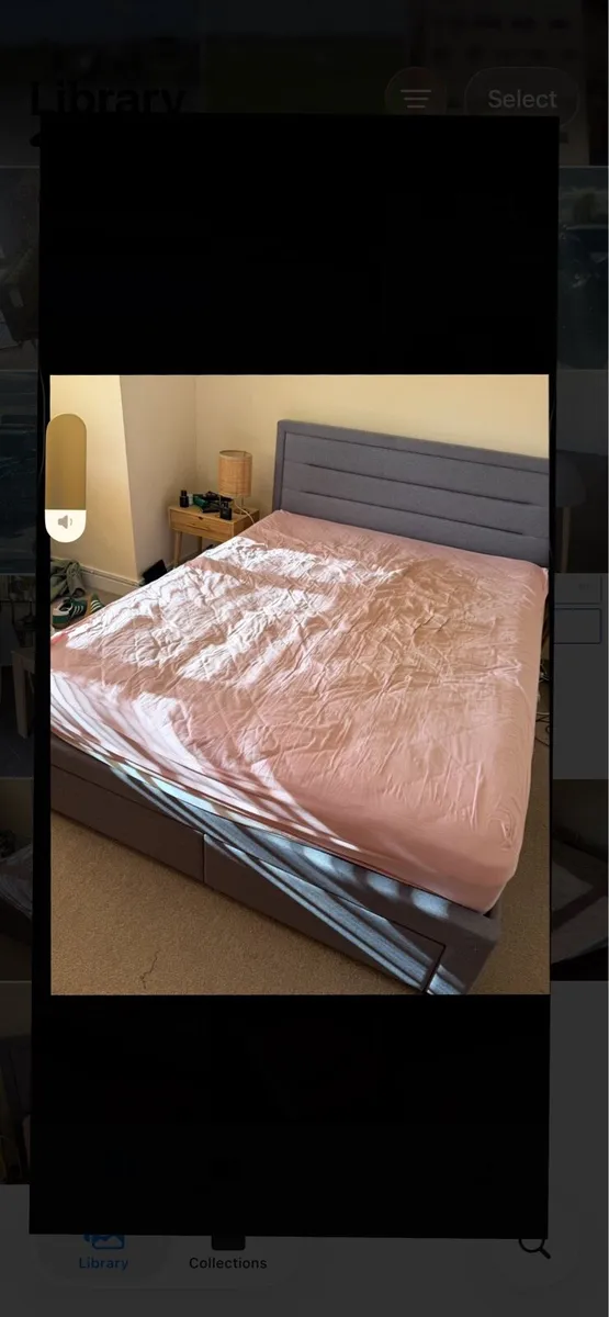 King size bed - Image 1