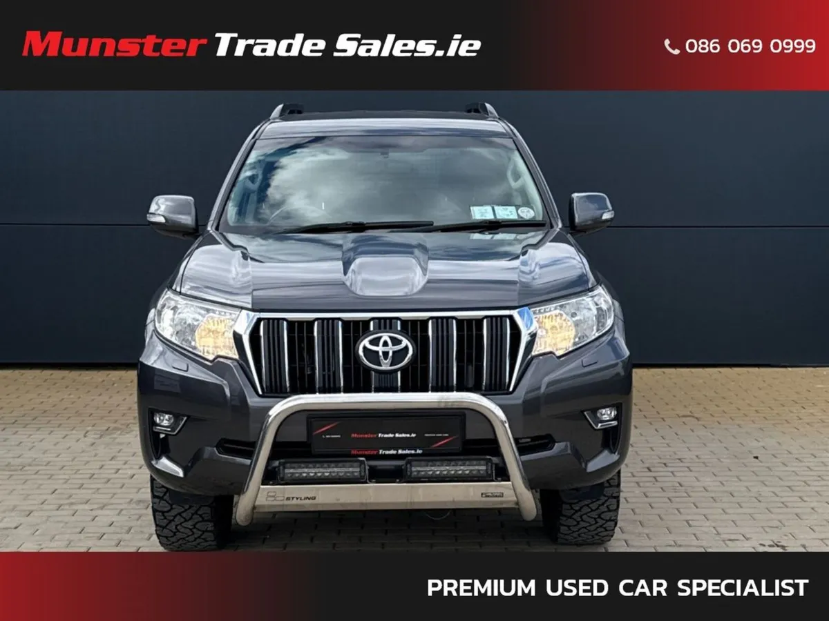 Toyota Land Cruiser 2.8 - Image 4