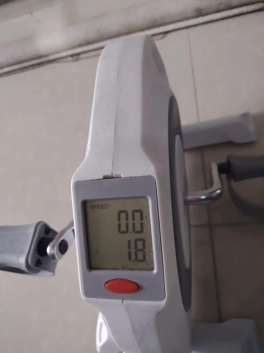 Exercise machine - Image 1