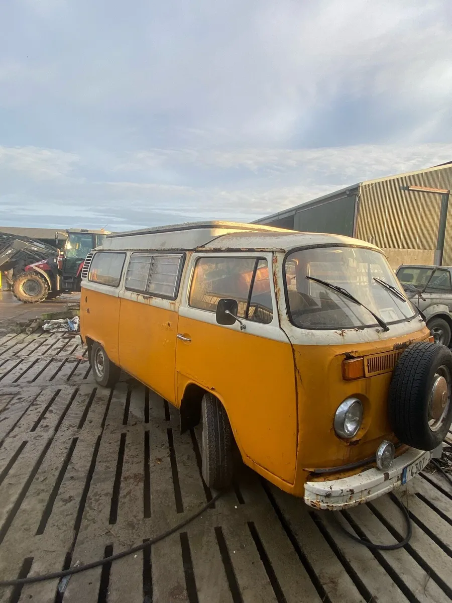 VW T2 Camper (pop top roof) - Image 4