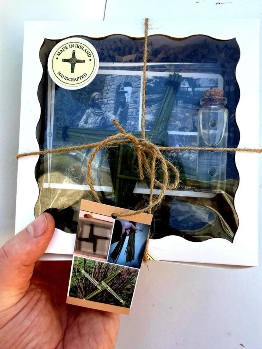 St Bridget Cross (In Resin) - Image 1