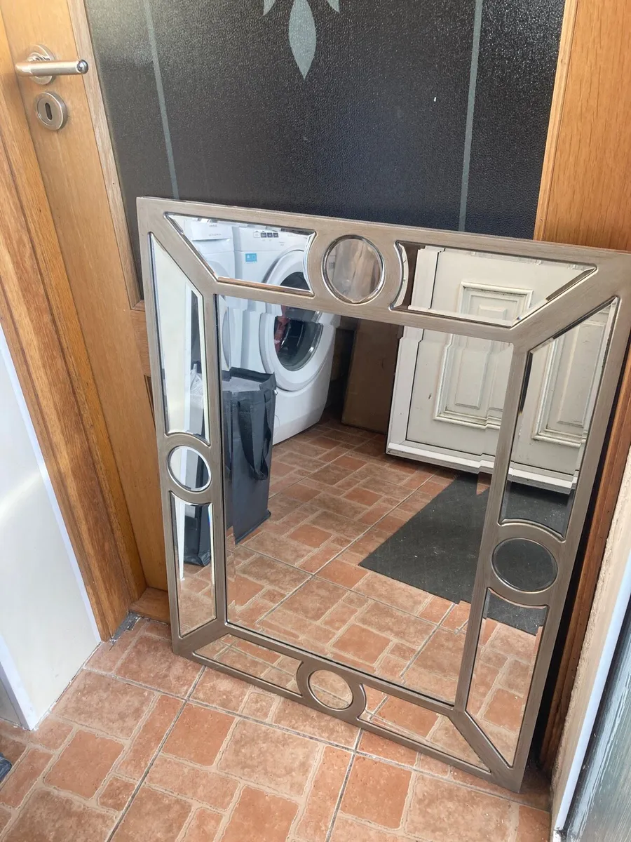 Mirror for sale - Image 1