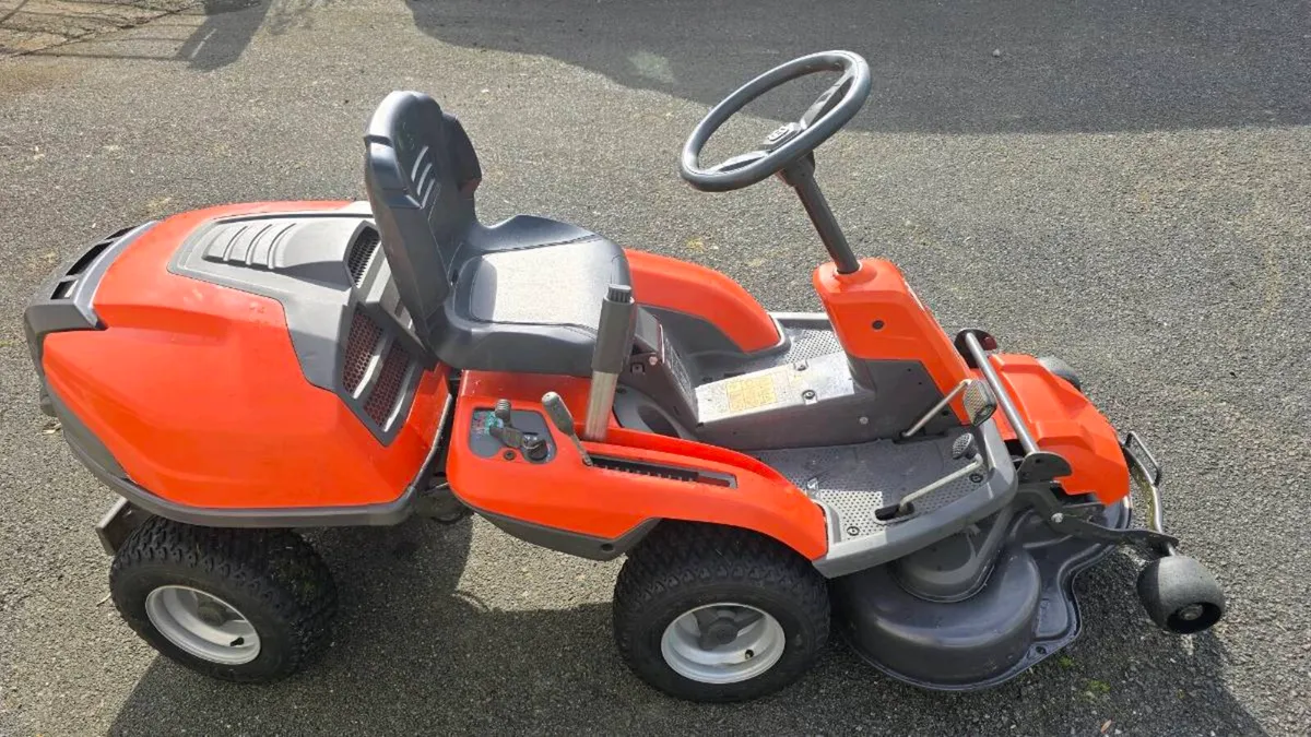 Husqvarna twin cylinder - Image 1