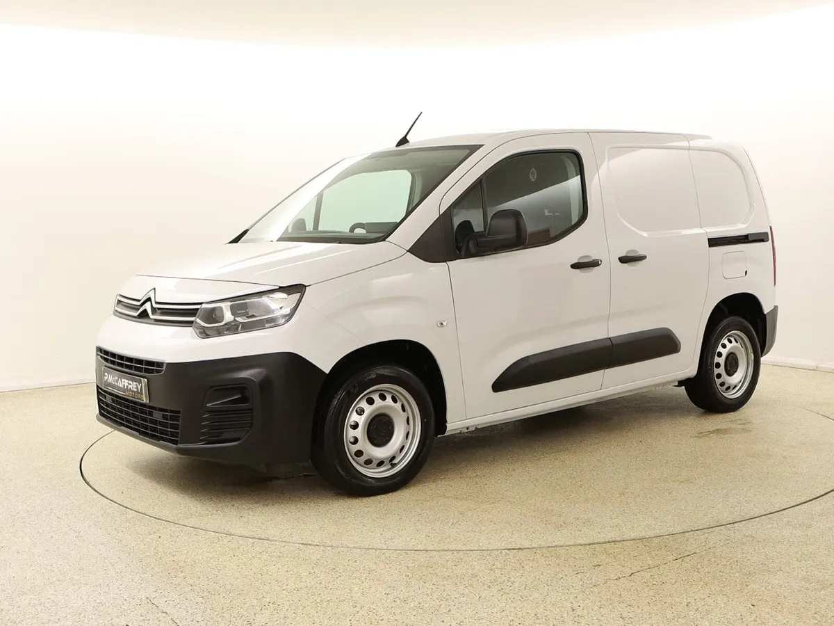 2022 Citroen Berlingo 1.5 HDI Enterprise 3 seater - Image 3