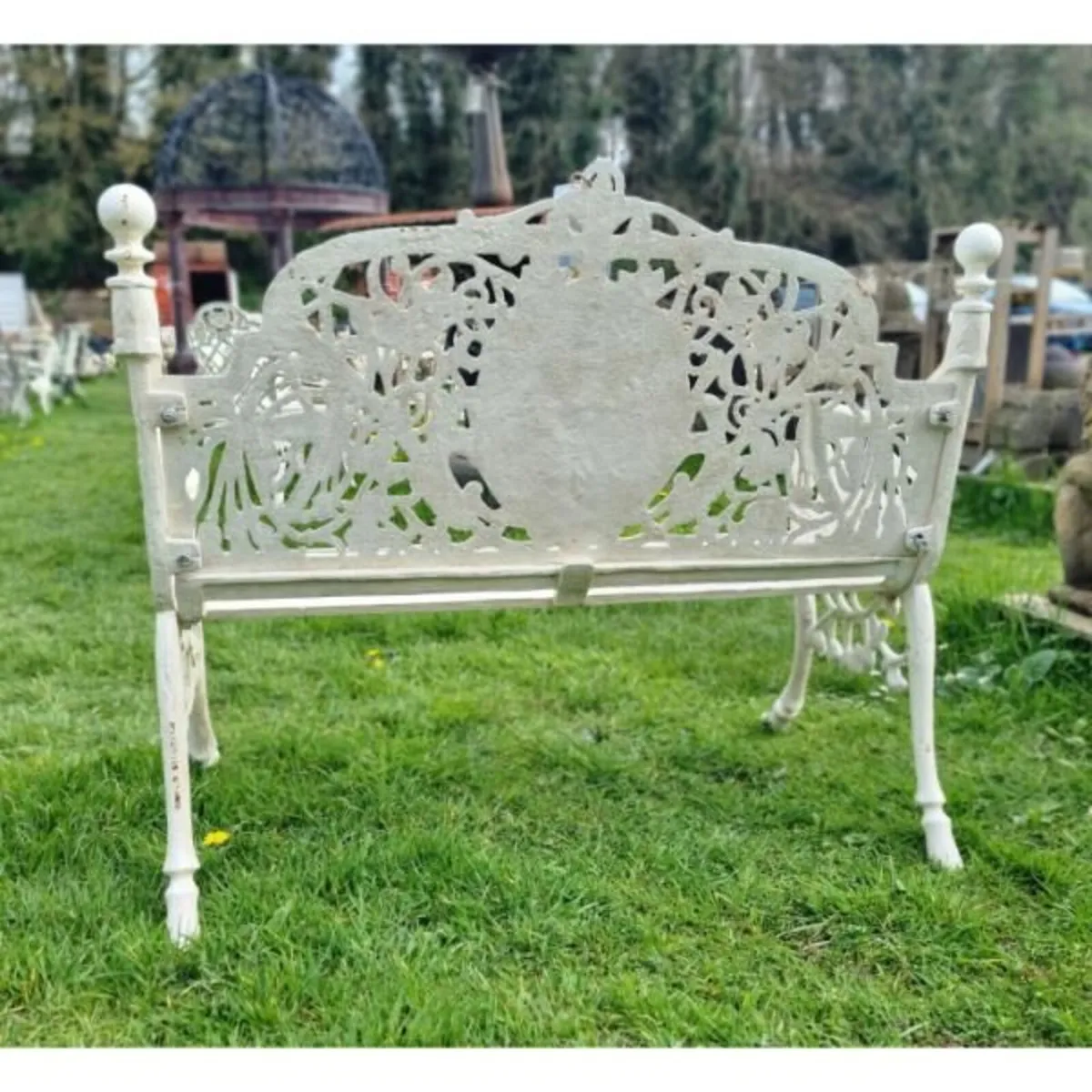 Bench – Cast Iron Lady – Small – H30 - Image 3