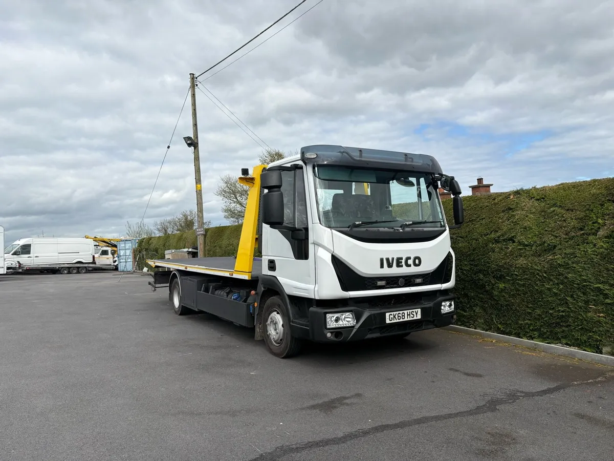 2018 Iveco  10 ton. Tilt a slide - Image 3