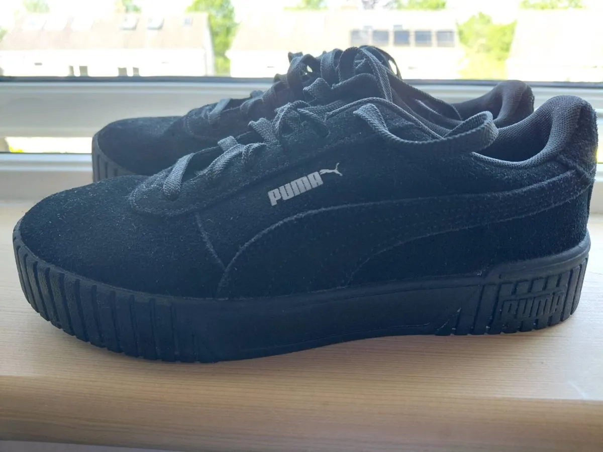 Black velor/velvet Puma trainers - Image 2