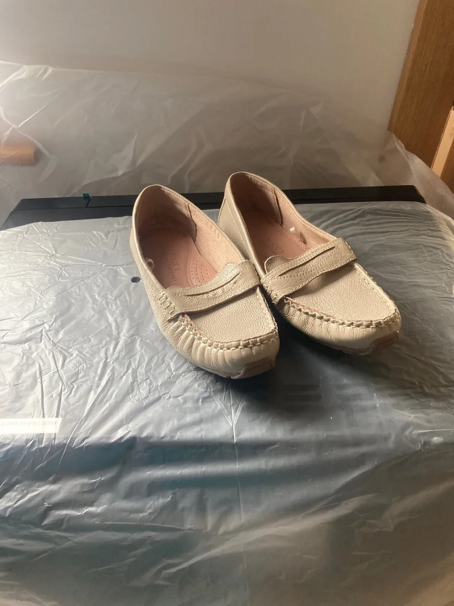 Shoes for sale - Image 1