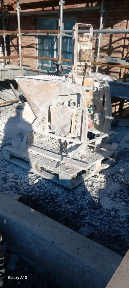 Plastering machine damaged - Image 1