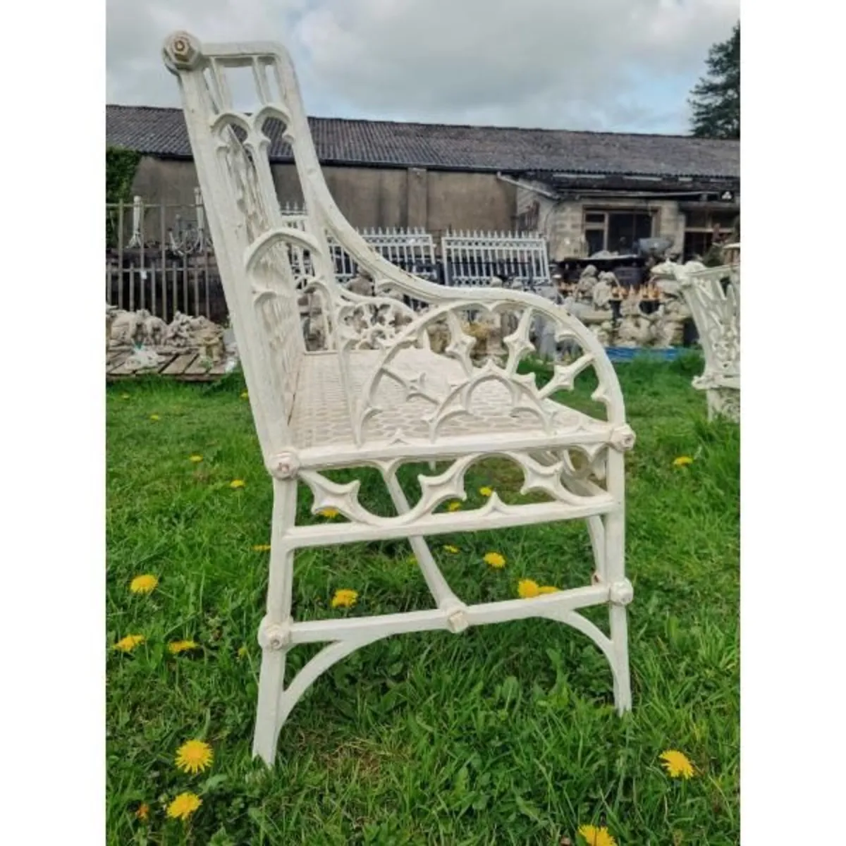 Bench Cast Iron Gothic H27 - Image 3