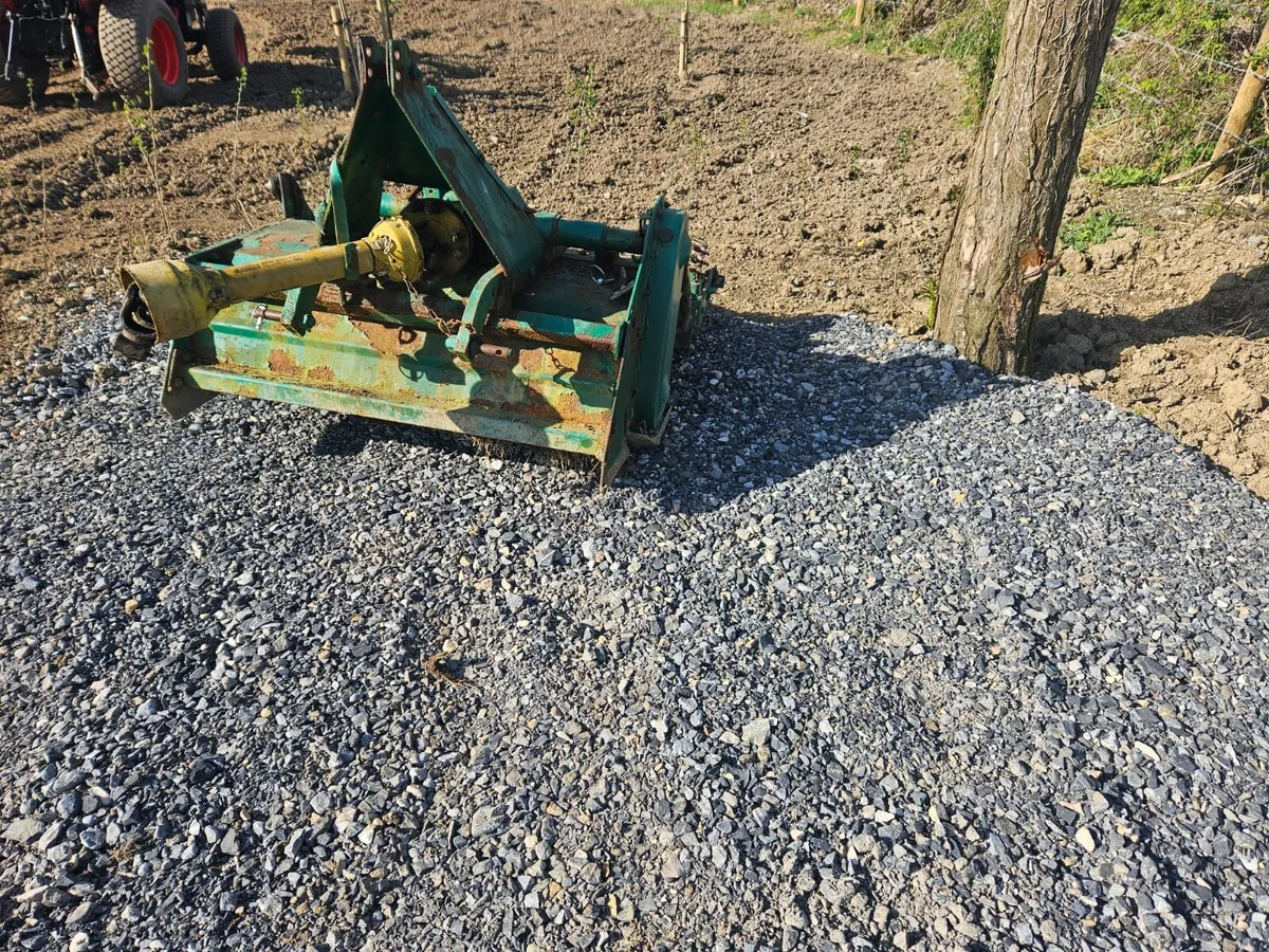 Major stone burier - Image 3