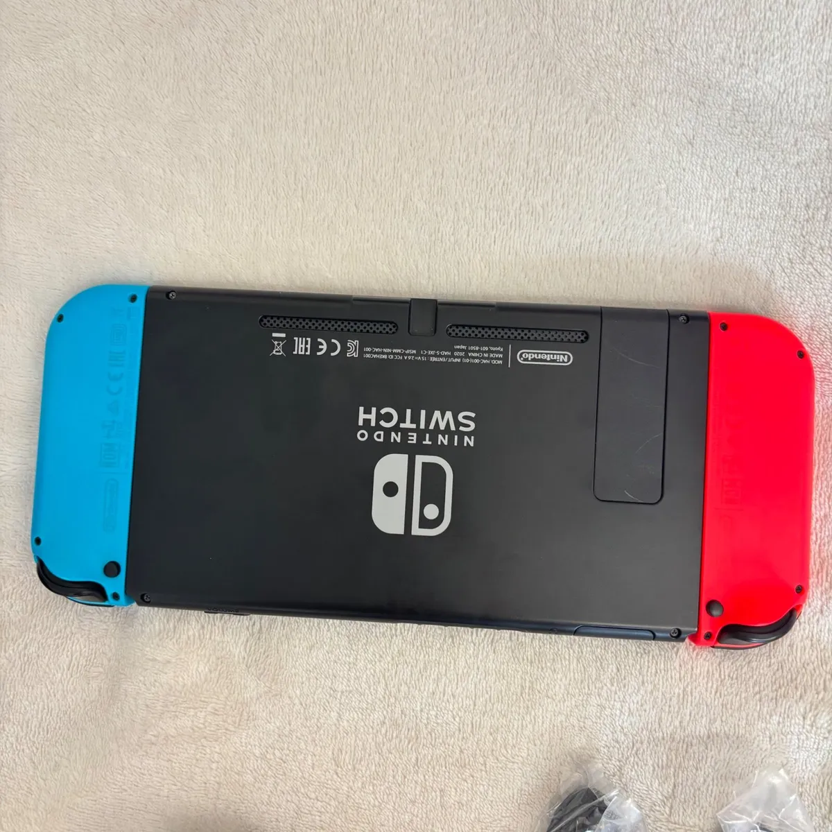 Nintendo Switch Console HAC-001-01 - Image 2