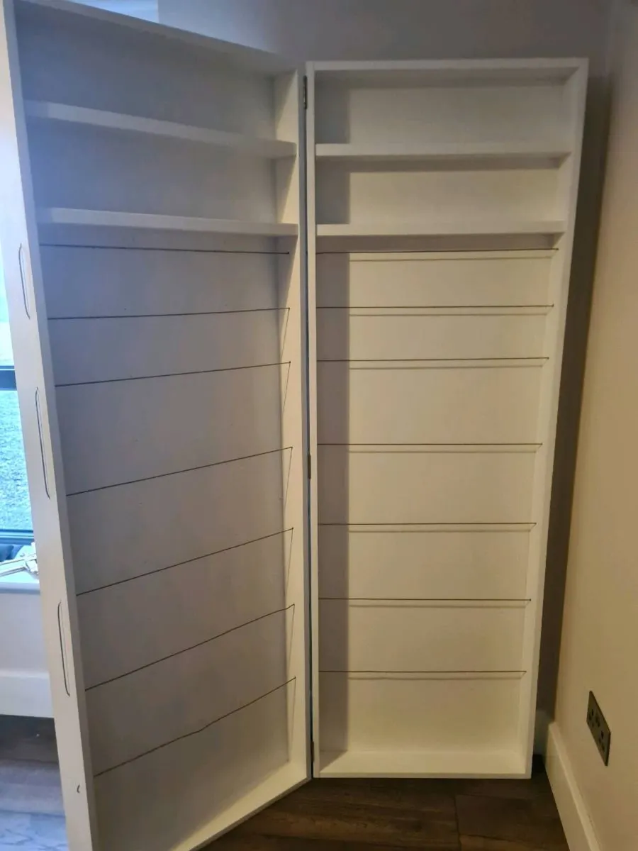 Wedding & Occassion Cupcake/Crisp/Sweet/Photo Wall - Image 4