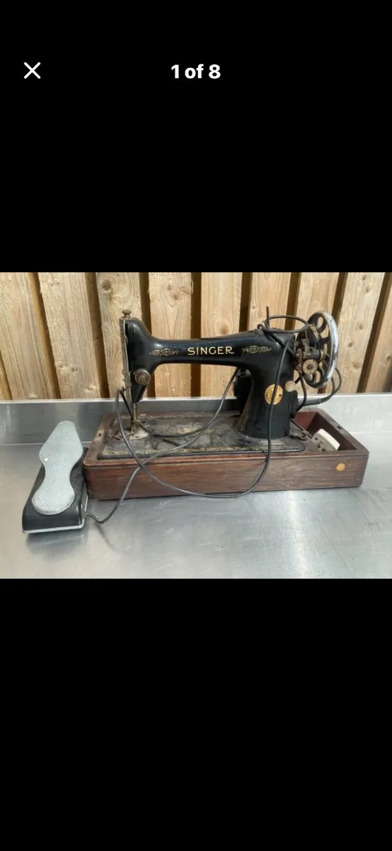 Working 1932 singer sewing machine - Image 1