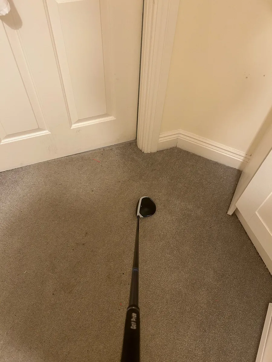 Taylormade Sim 2 3 wood - Image 3