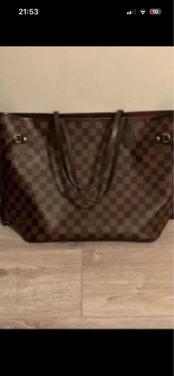 Louis Vuitton Imitation Bag - Image 1