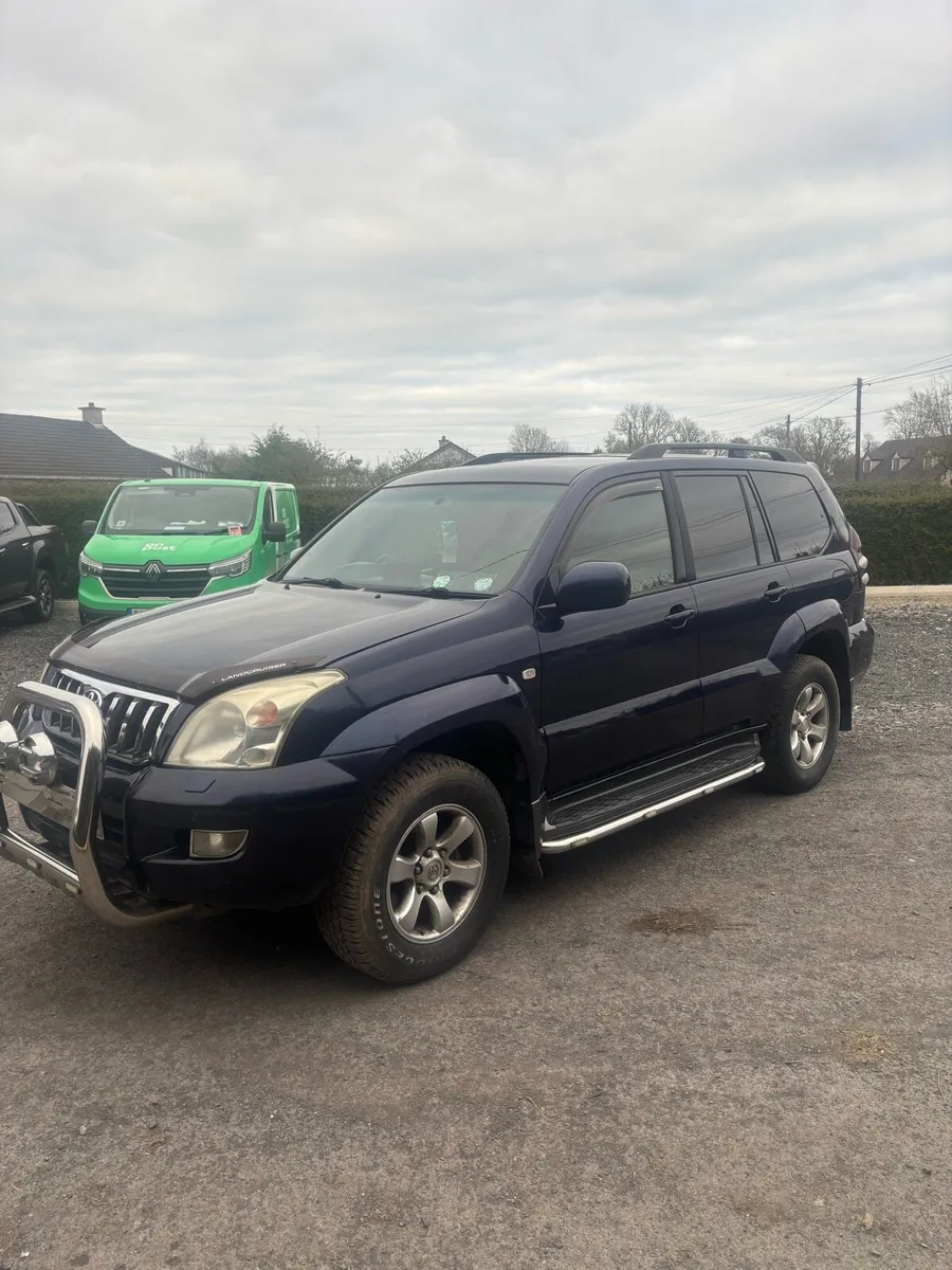 Toyota landcruiser lc5 - Image 4