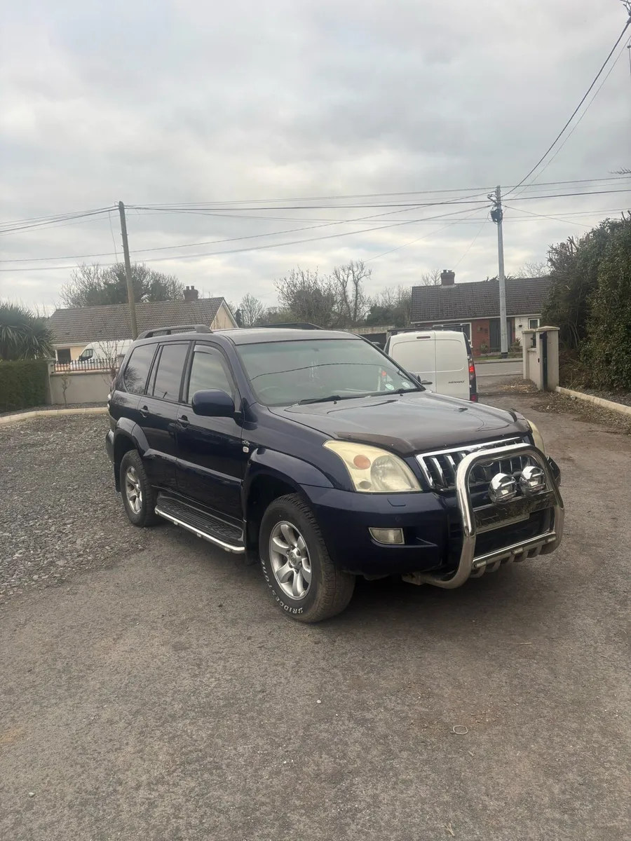 Toyota landcruiser lc5 - Image 1