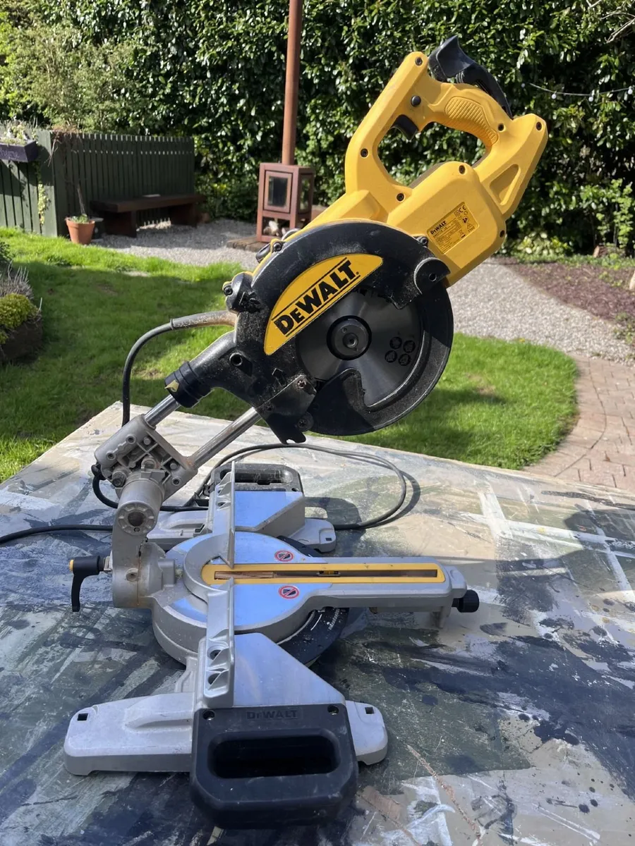 110V De Walt Mitre Saw - Image 1