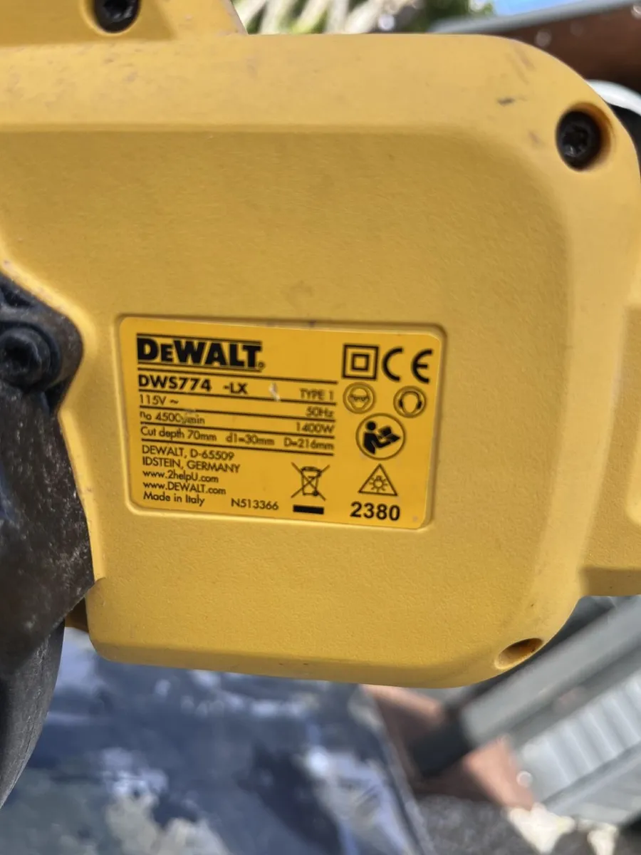 110V De Walt Mitre Saw - Image 3