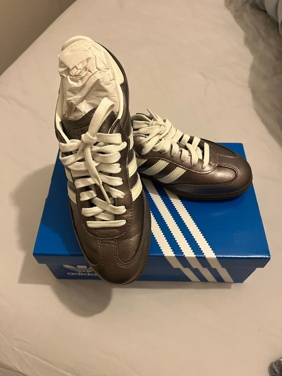 Adidas Sambas - Image 1