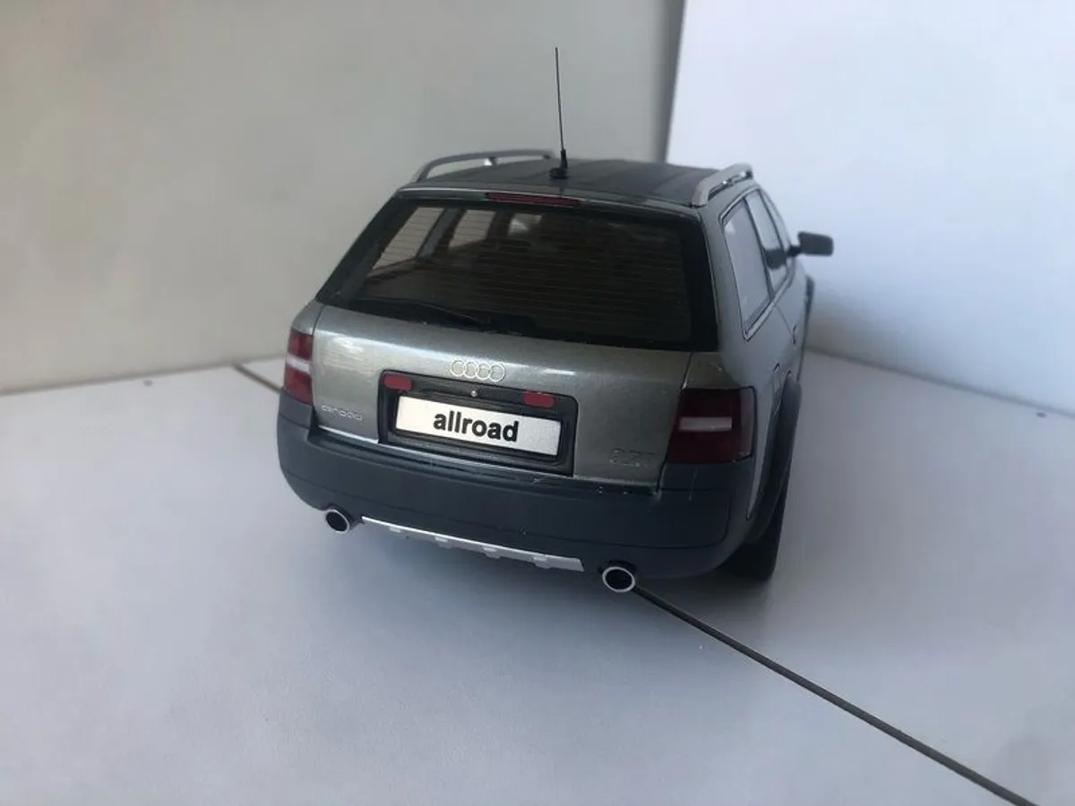 model cars Autoart, minichamps, Otto, Norev etc - Image 4