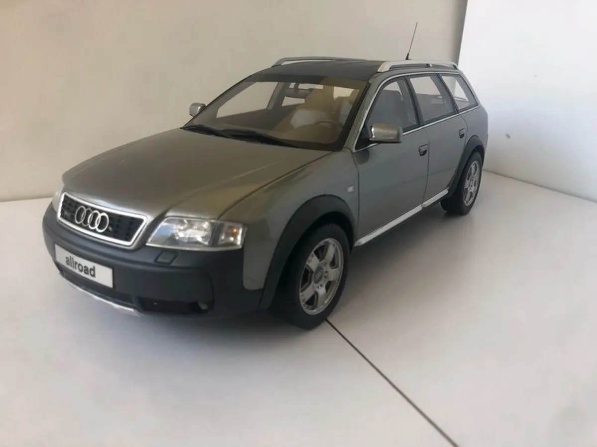 model cars Autoart, minichamps, Otto, Norev etc - Image 2