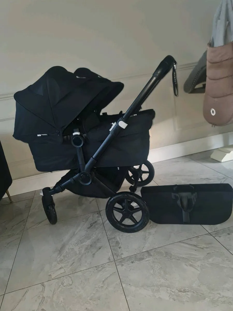 Bugaboo Donkey 5 - Image 1