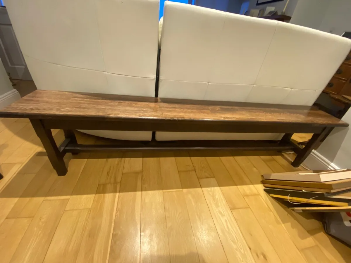 Dining table - Image 2