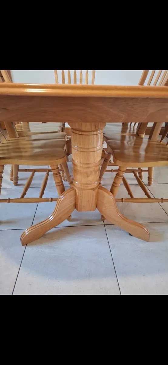 Oak table and 6 chairs - Image 3