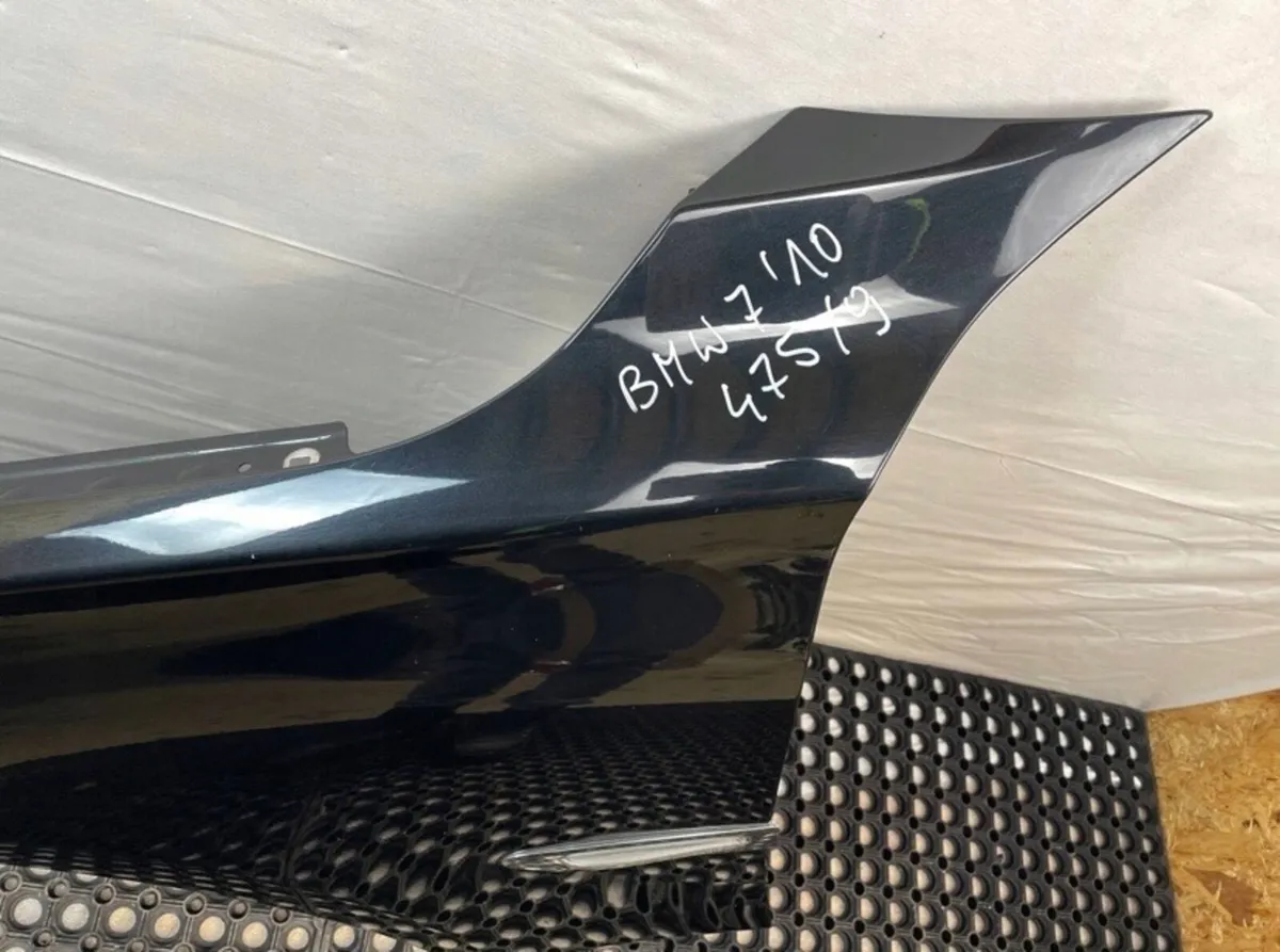 BMW 7 series F01 F02 left front wing - black 475 - Image 4