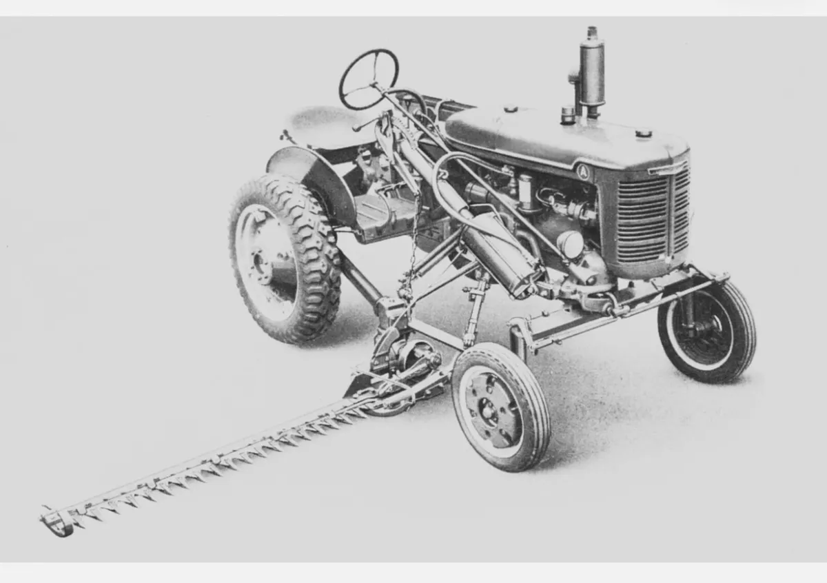Farmall A implements - Image 1