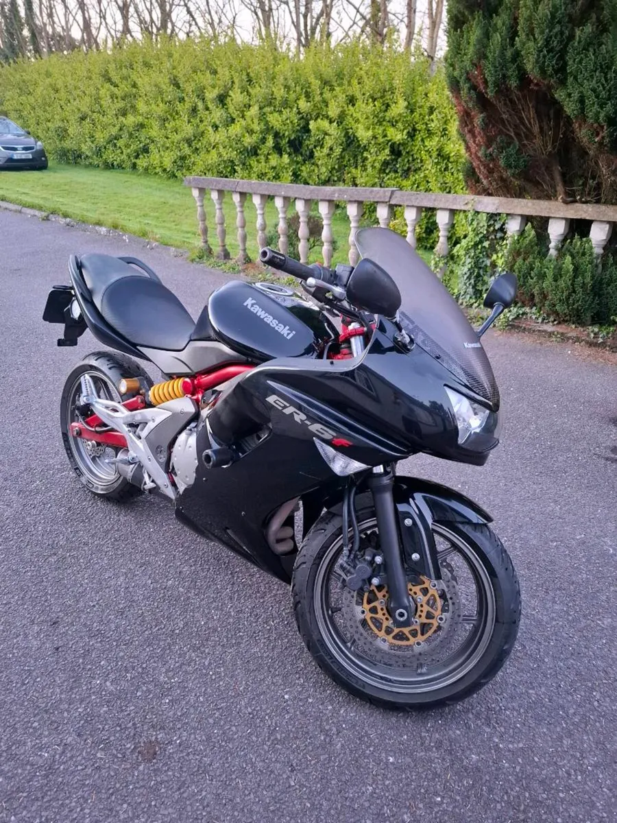 Kawasaki ER6F - Image 1