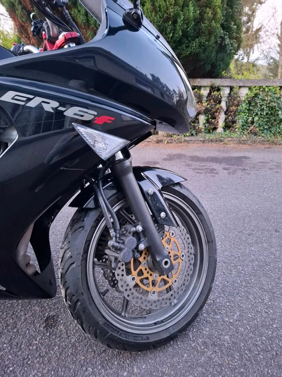 Kawasaki ER6F - Image 4