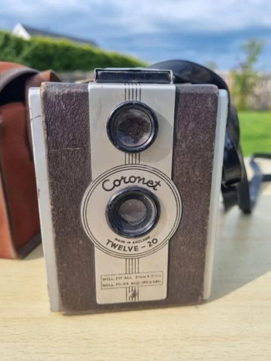 Vintage 1950s Coronet Twelve-20 - Image 1