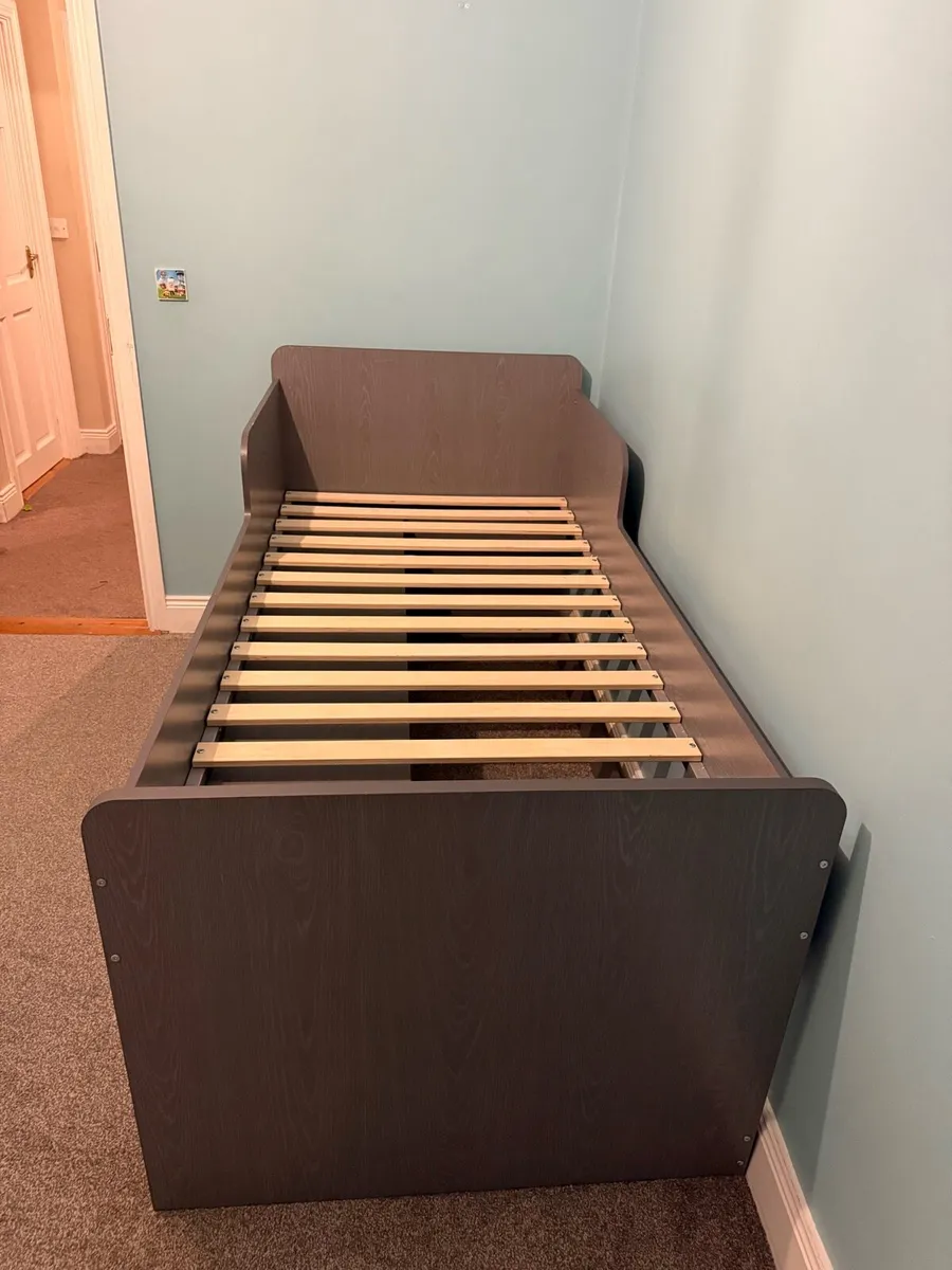 Child’s/ Kids Bed - Image 2