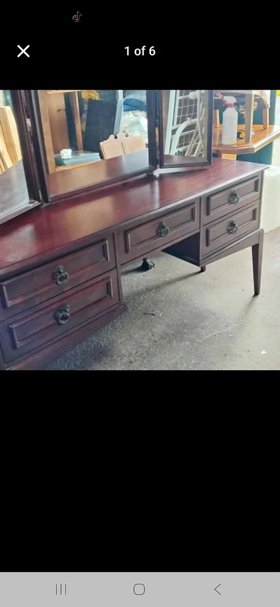 Vintage Stag dressing table - Image 2