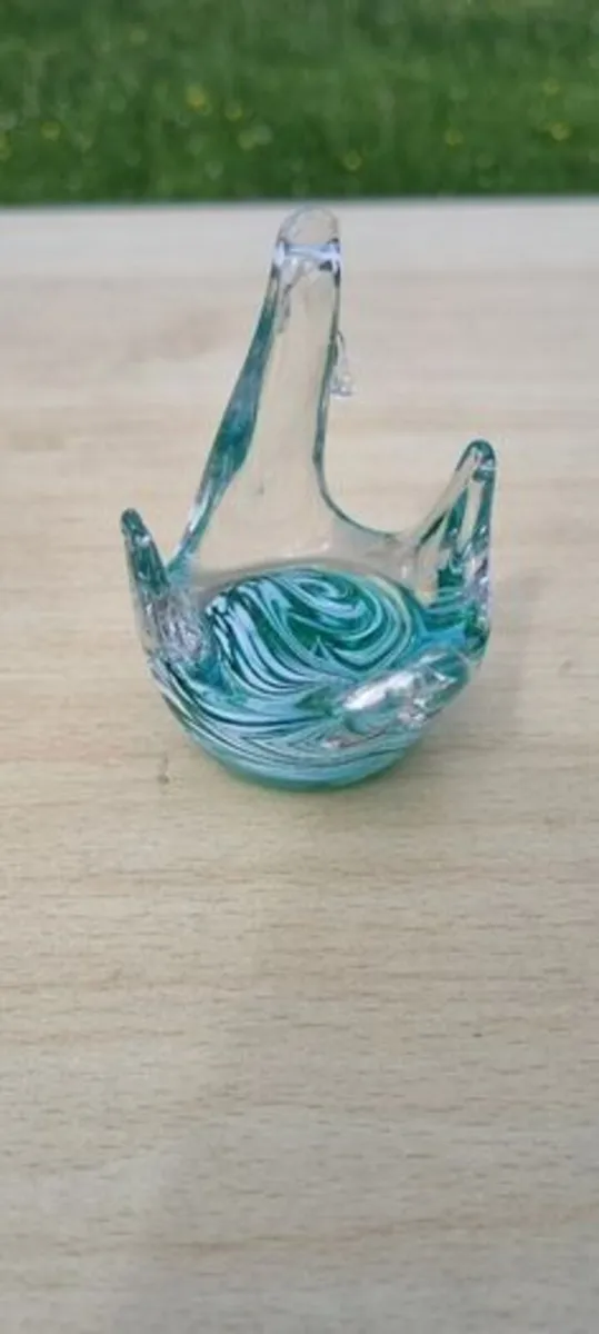 Vintage Isle of Man St. John's Crystal Swan - Image 4