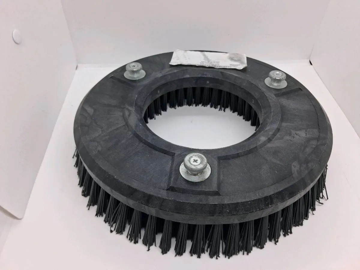 Postage - Comac C100S C100BS Polishing Brush - Image 1