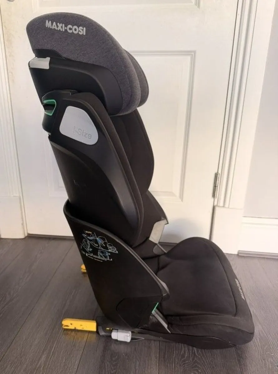 Maxi Cosi Kore I-size Black ISO-Fix 3.5 to 12 yrs - Image 4