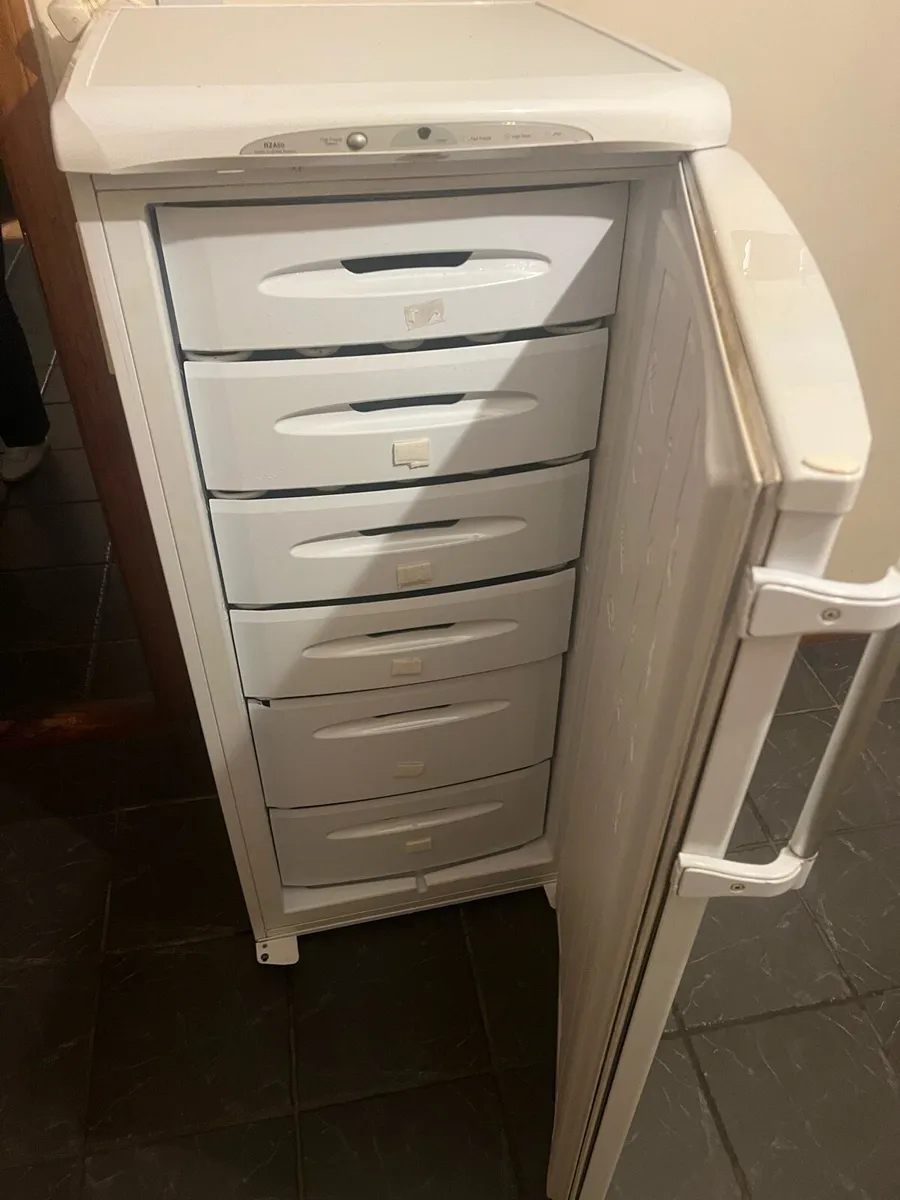Freezer - Image 2