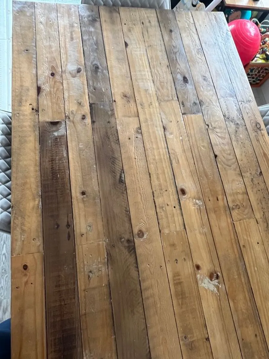 EZ Living - Reclaimed Pine Dining Table - 2.1m - Image 3