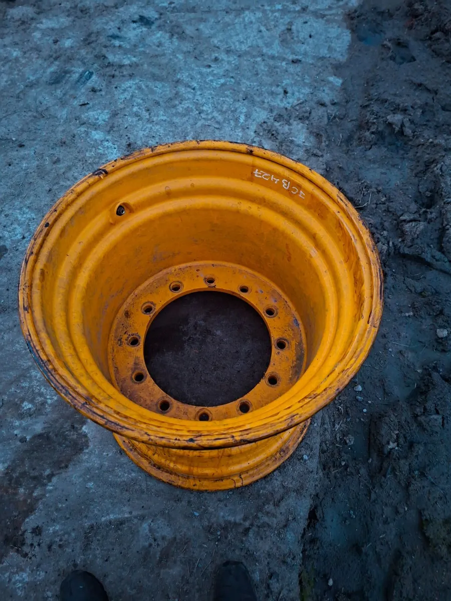 Jcb 427 Loading shovel rims - Image 2