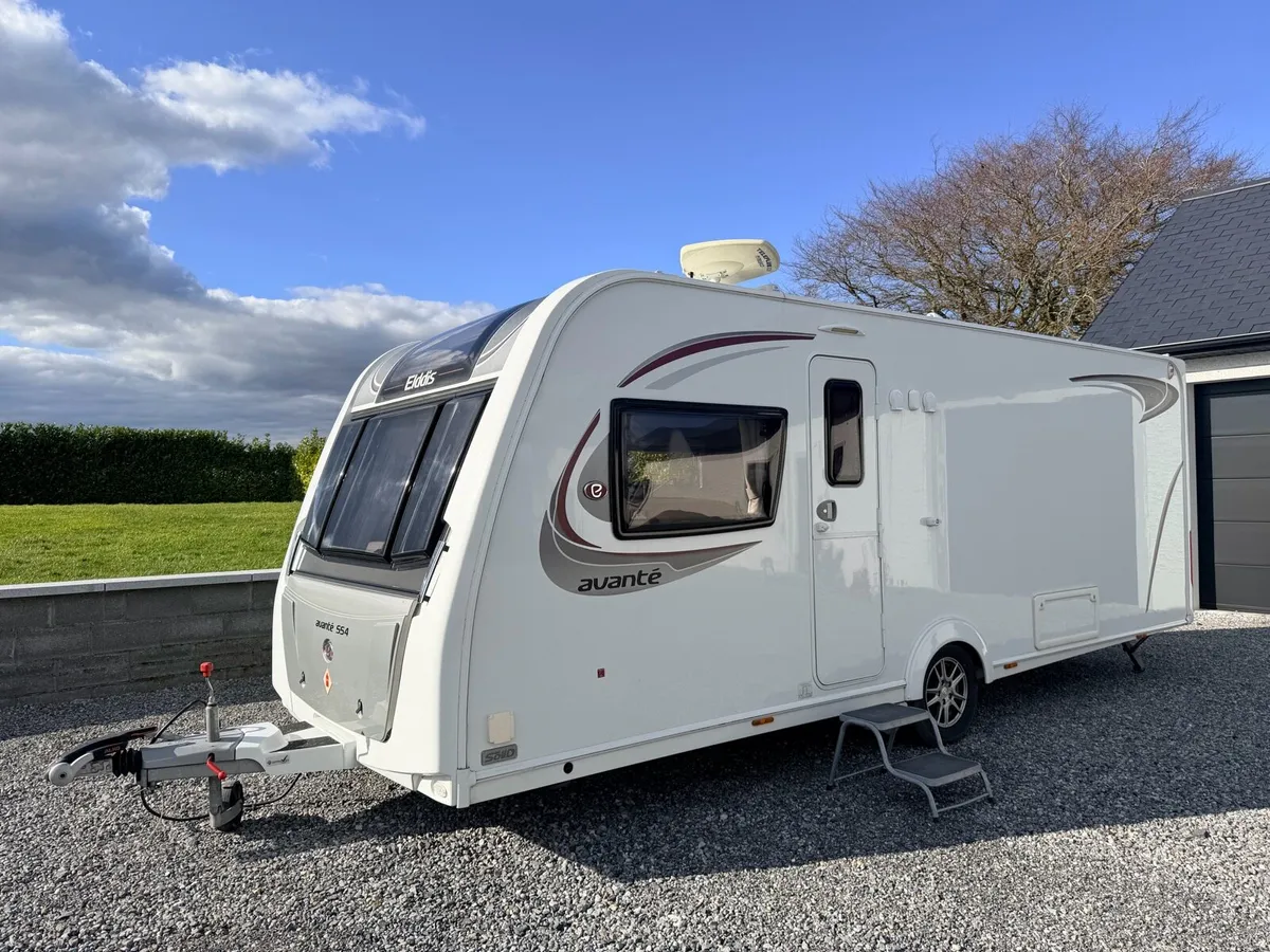 **ISLAND BED** Elddis Avante 554 Caravan - Image 1