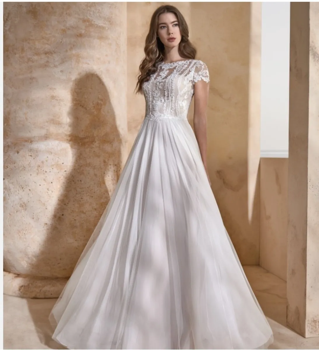 Brand New Wedding dress, Size 8, MODECA - Image 2