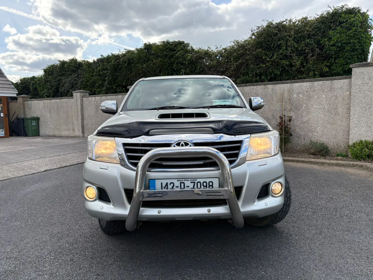 Toyota Hilux 3.0 D4D MANUAL 2014 - Image 2