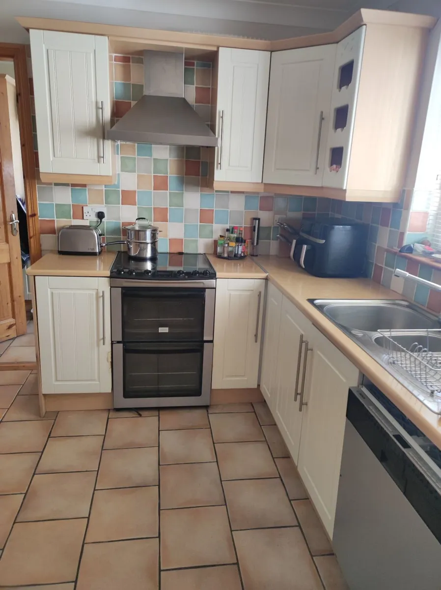 Kitchen and Utility Presses - Image 2